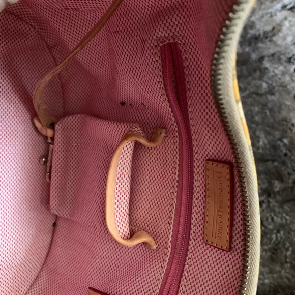 Dooney & Bourke yellow Y2K purse - Picture 9 of 9